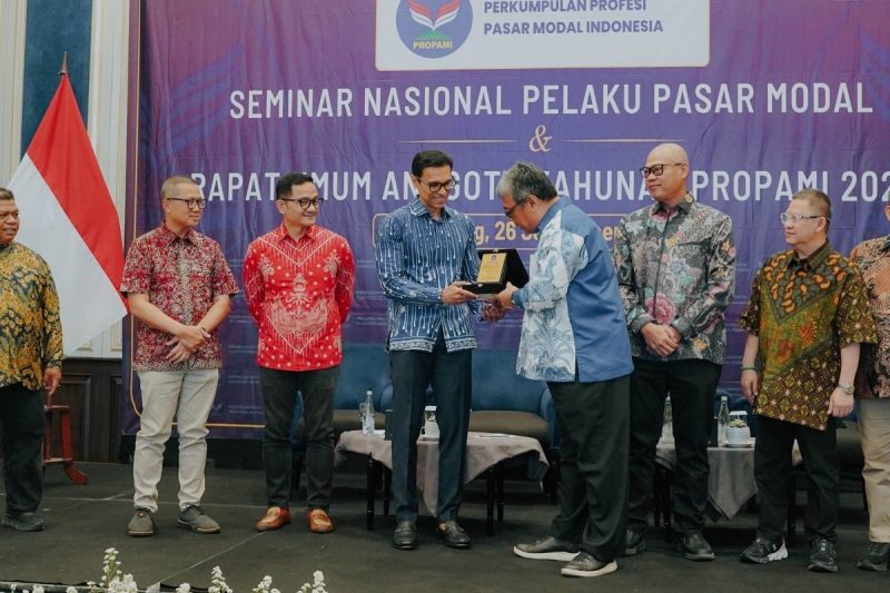 BEI dan PROPAMI Teken MoU Perkuat Literasi Keuangan Daerah